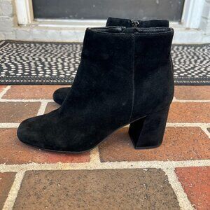 Bella Vita Suede Black Booties 7.5 Wide